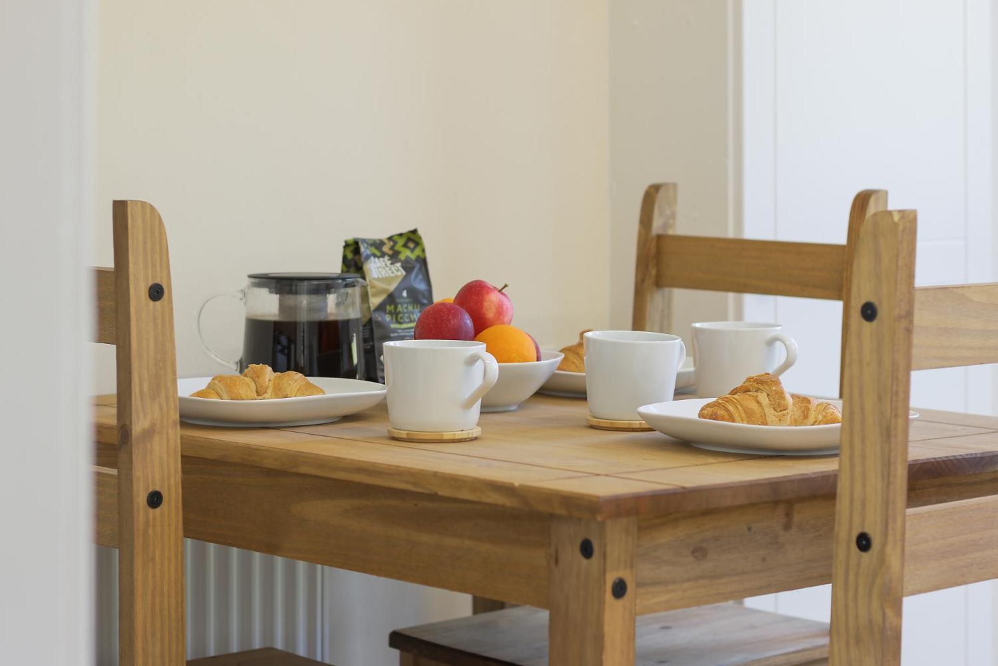Leconfield Close - Comfy House And Free Parking 킹스턴어폰헐 외부 사진